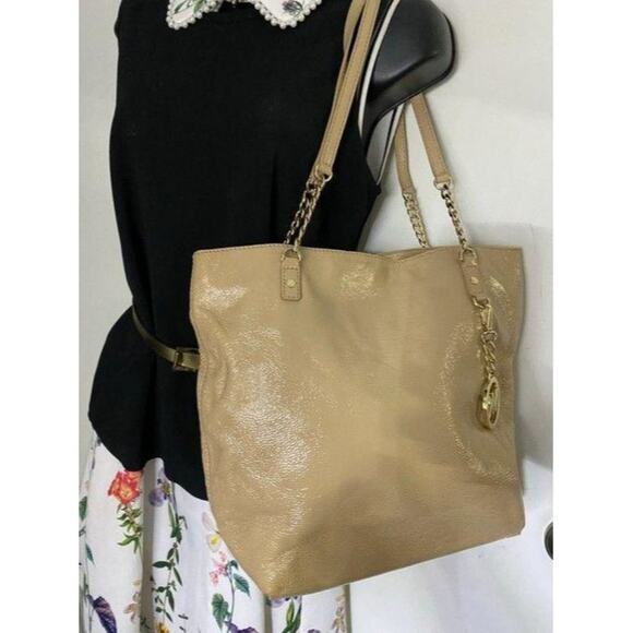 michael kors shopping tan patent leather tote - Picture 7 of 10